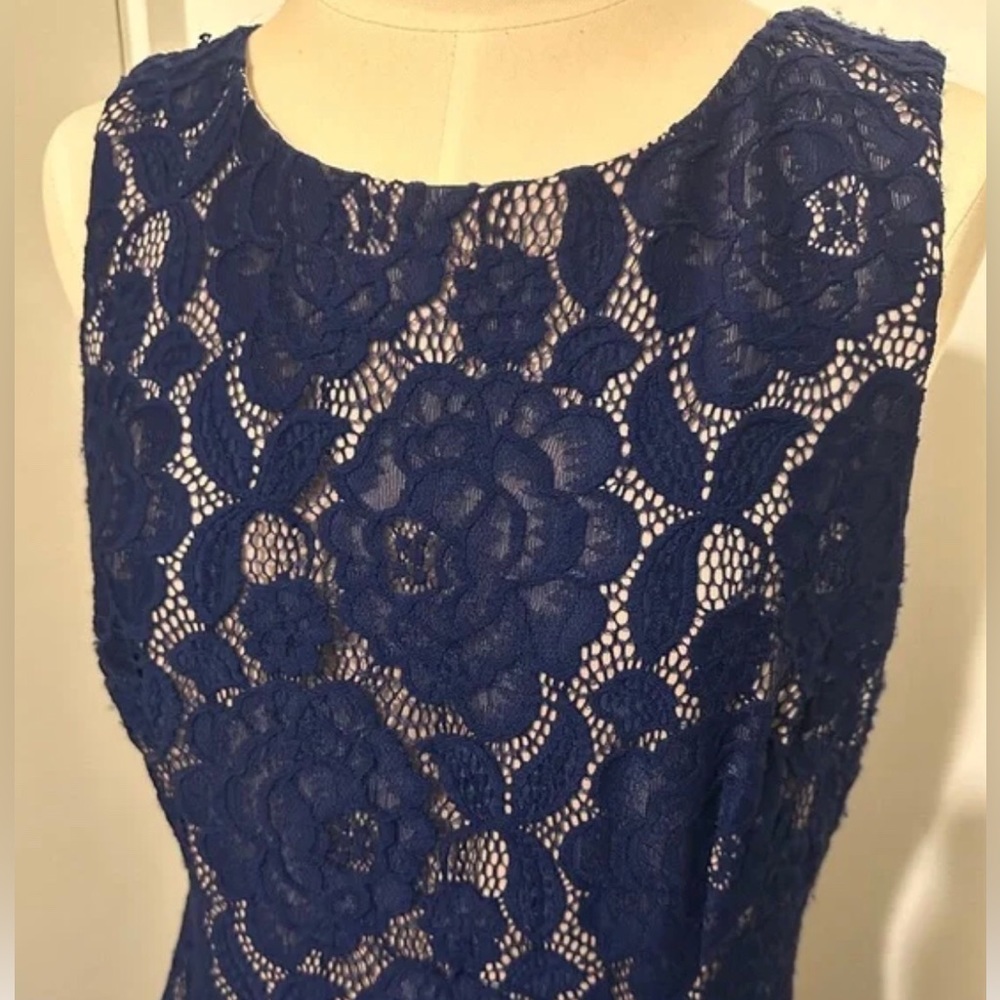 Ivanka Trump Lace Navy Sheath Dress - Picture 5 of 16